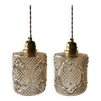 Lot de deux suspensions vintage en verre ambré