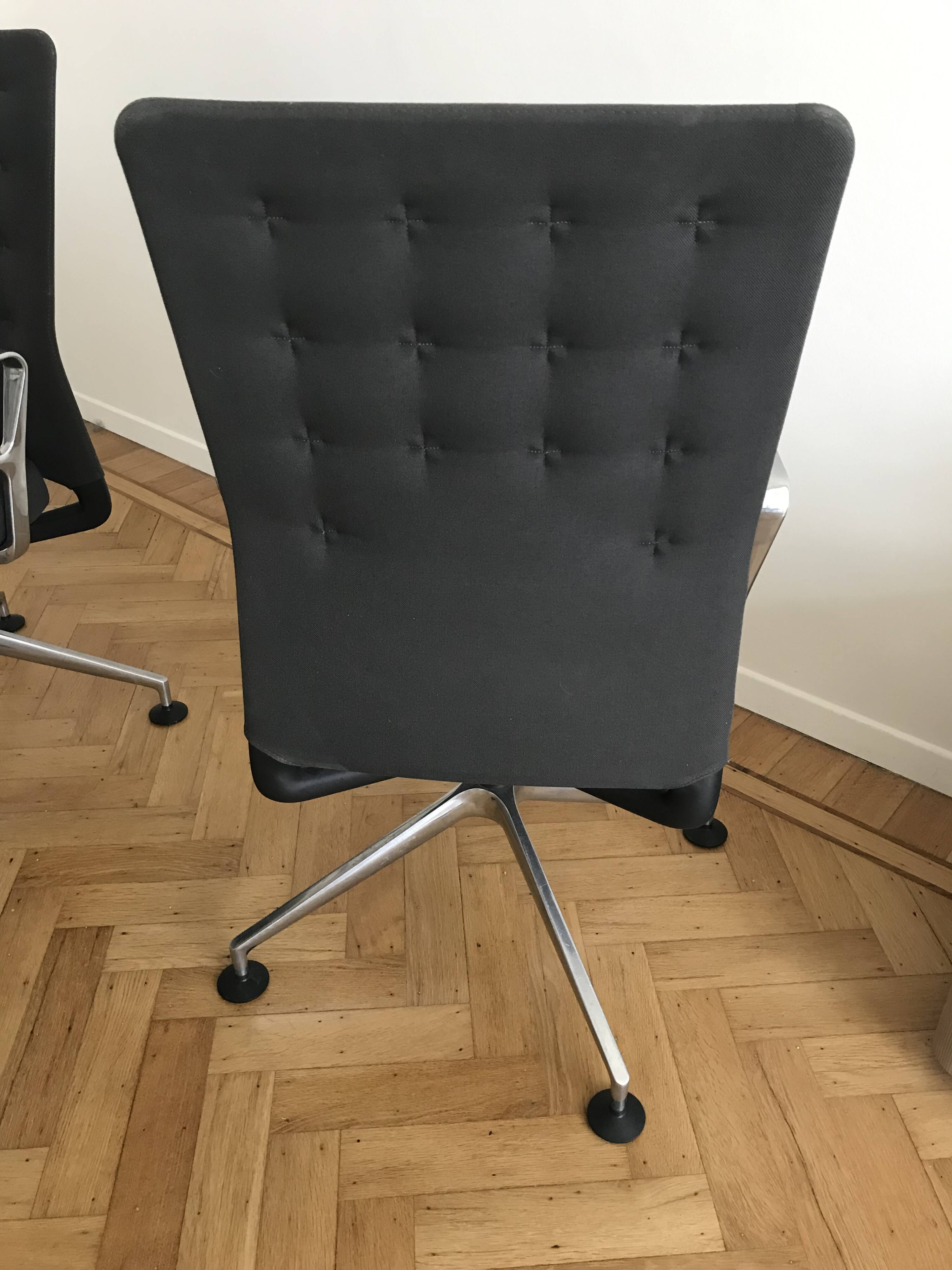 4 Vitra ID Trim chairs by Antonio Citterio