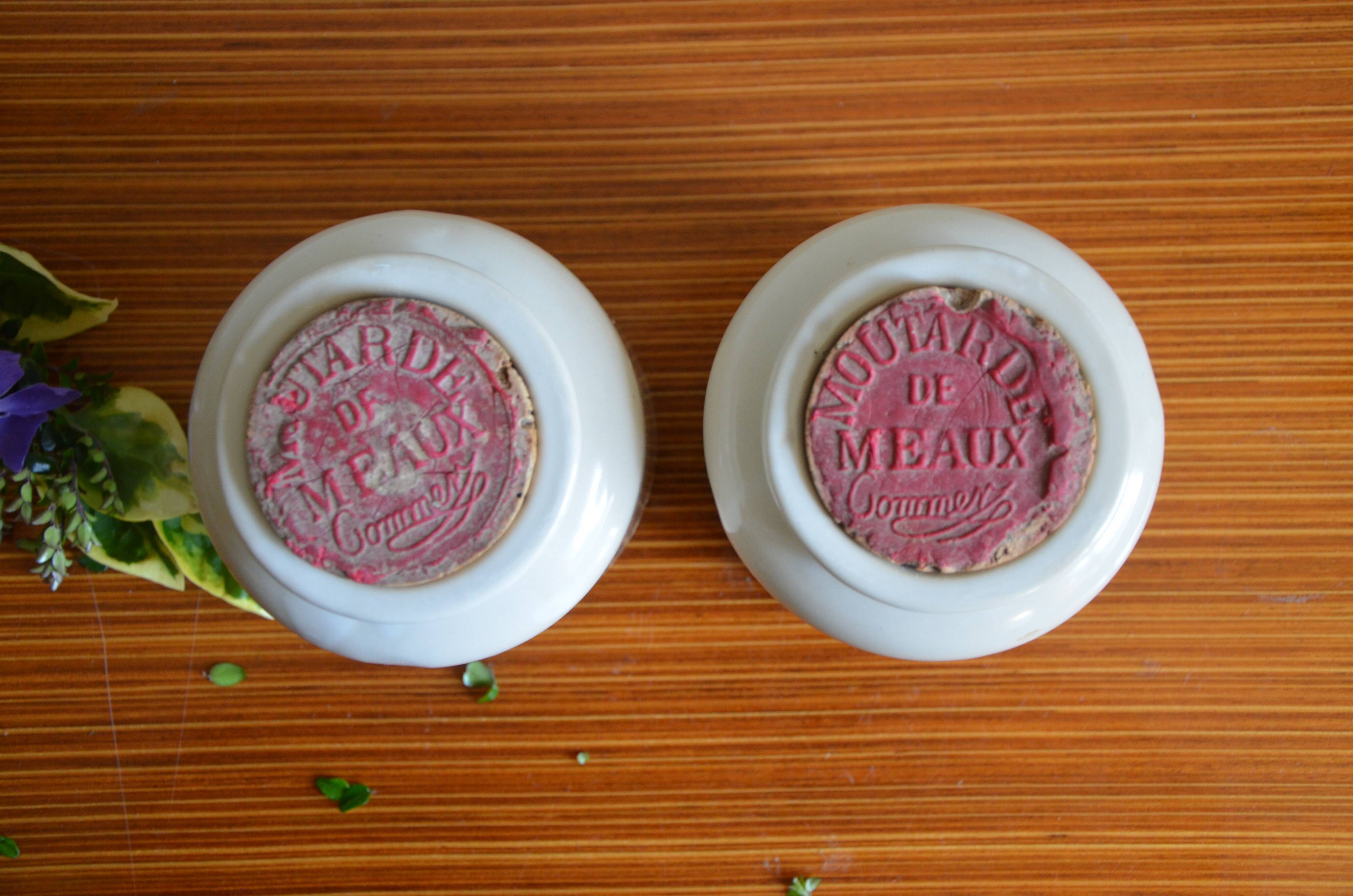 Mustard pot of meaux