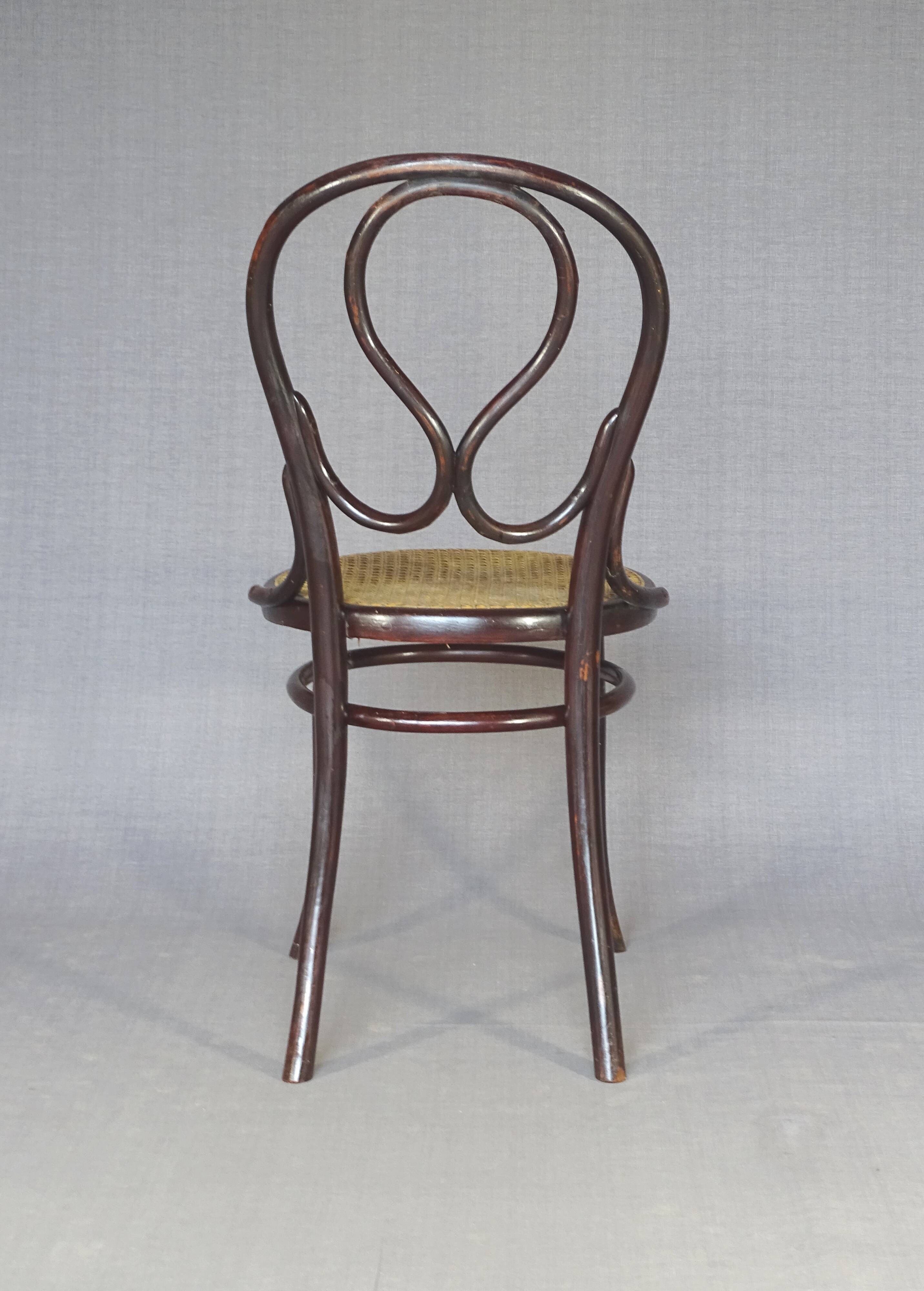 Bistro chair No. 20 by Thonet, in rosewood style, circa 1890.