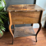 Classic dressing table in varnished wood