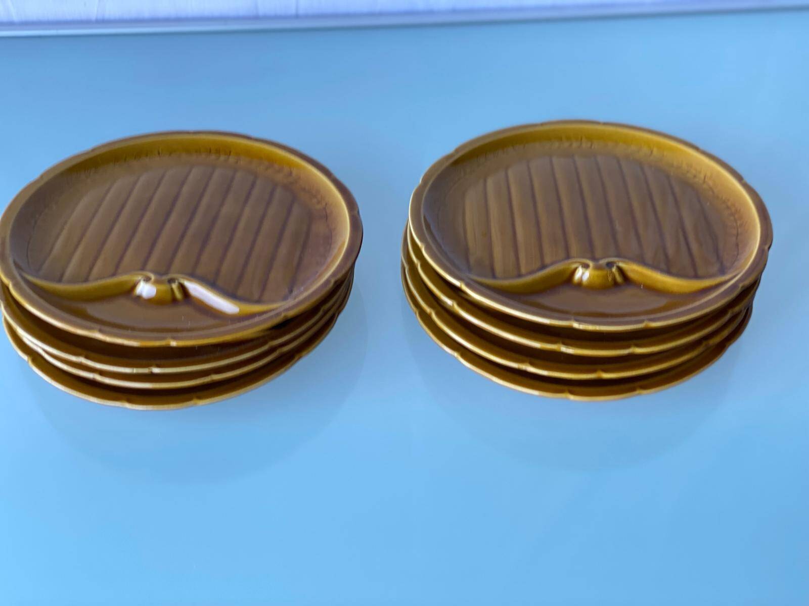 Set of 8 flat asparagus plates in Gien porcelain