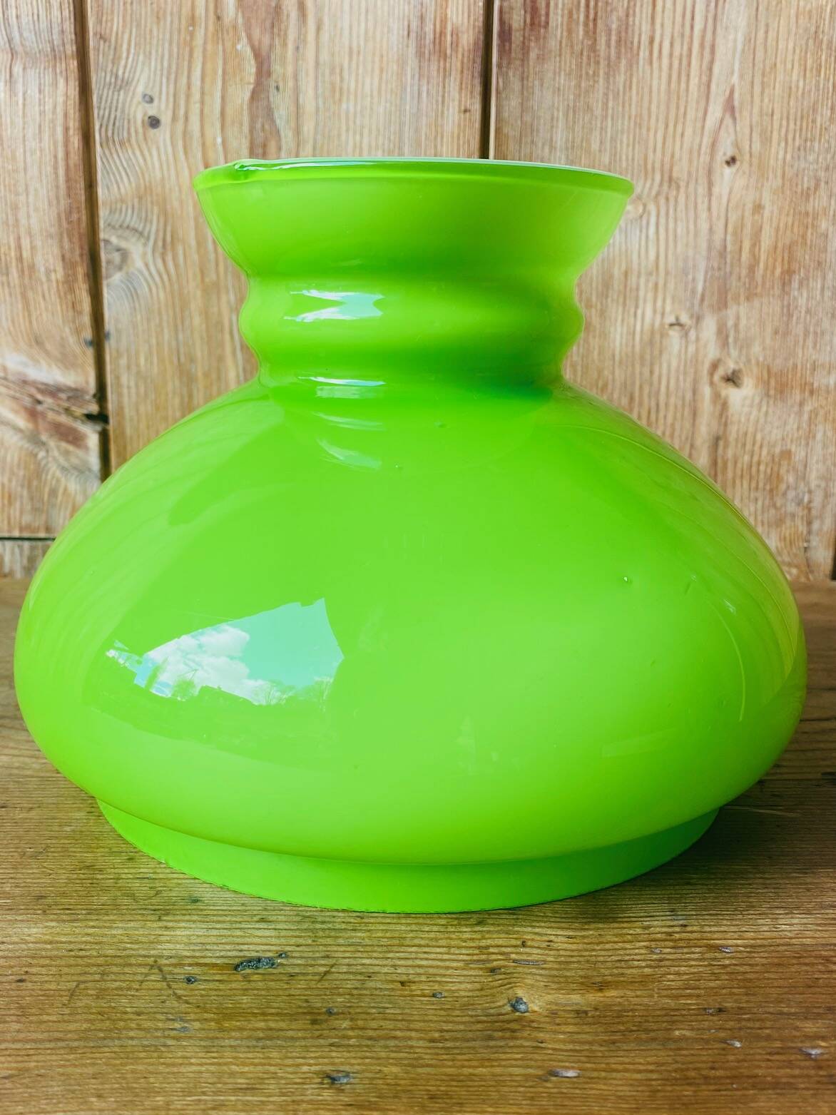 Green and white opaline lampshade from the 70s.