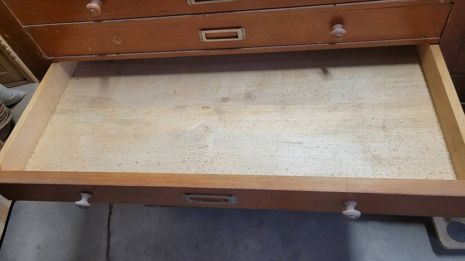 Meuble de Métier Magasin à 60 tiroirs - 1950s