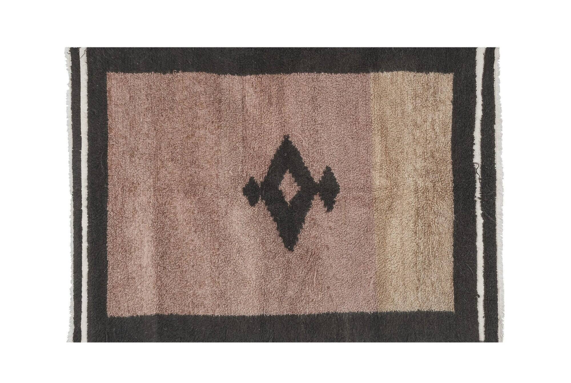 Vintage handmade Turkish rug 132x200 cm
