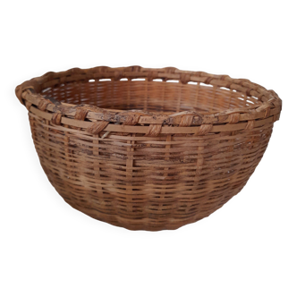 Corbeille vintage en rotin
