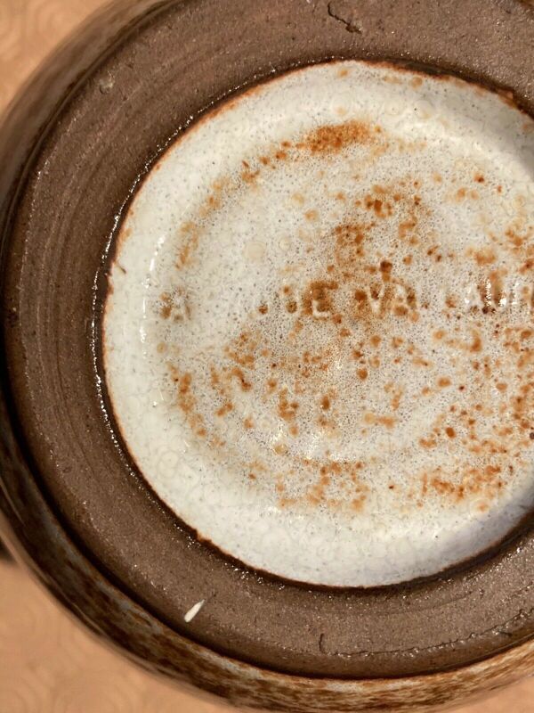 Pichet -broc ou cruche signé  la roue Vallauris n°°2 - céramique vintage 60