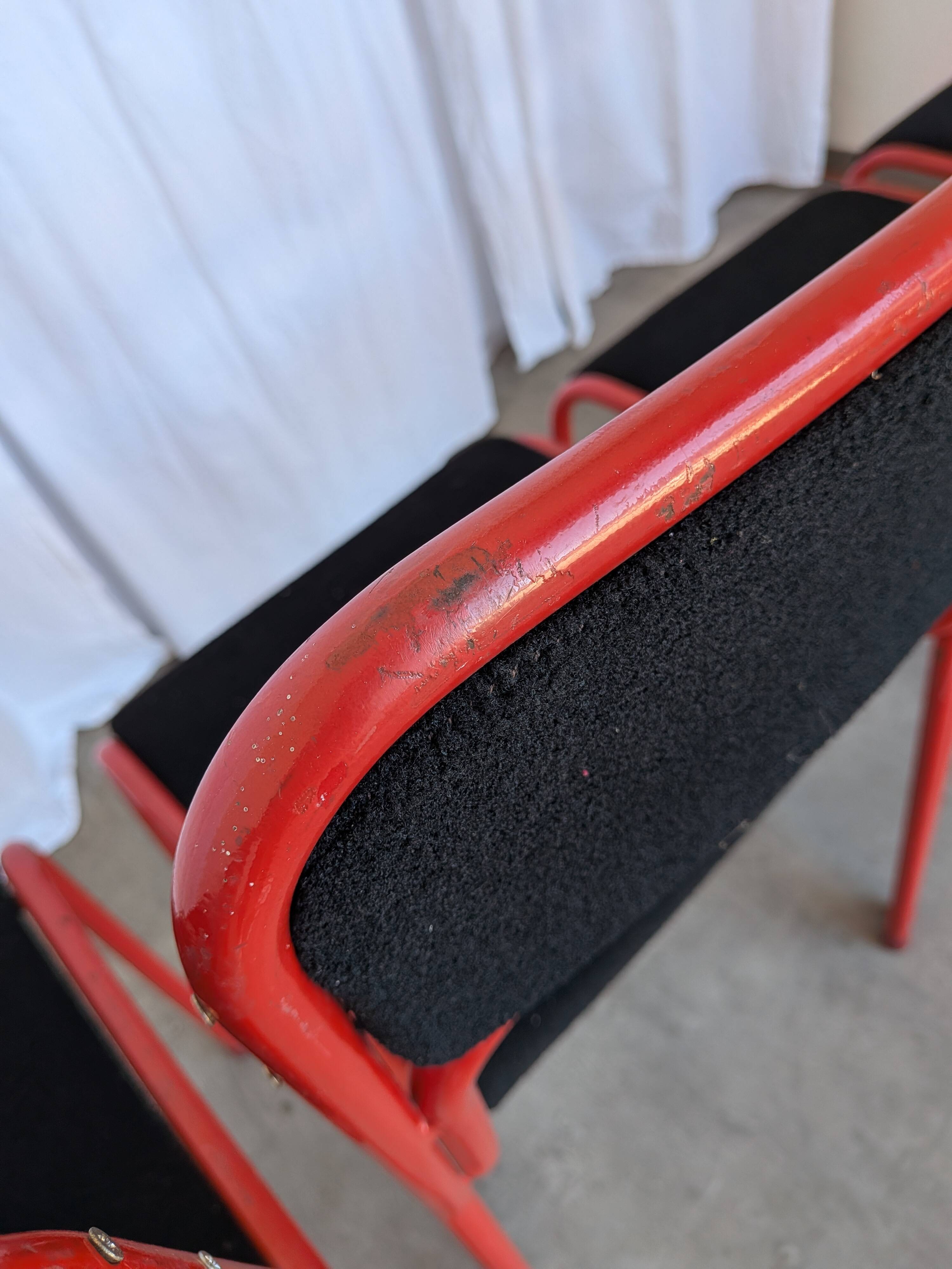 Set of 6 red & black metal chair: space age stackable dining chair baša