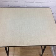 Desserte roulante pvc à relief