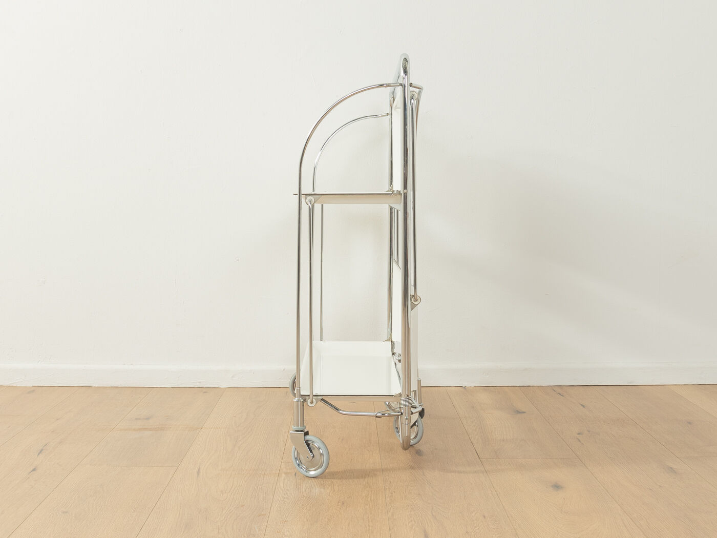 DINETT serving trolley, Bremshey