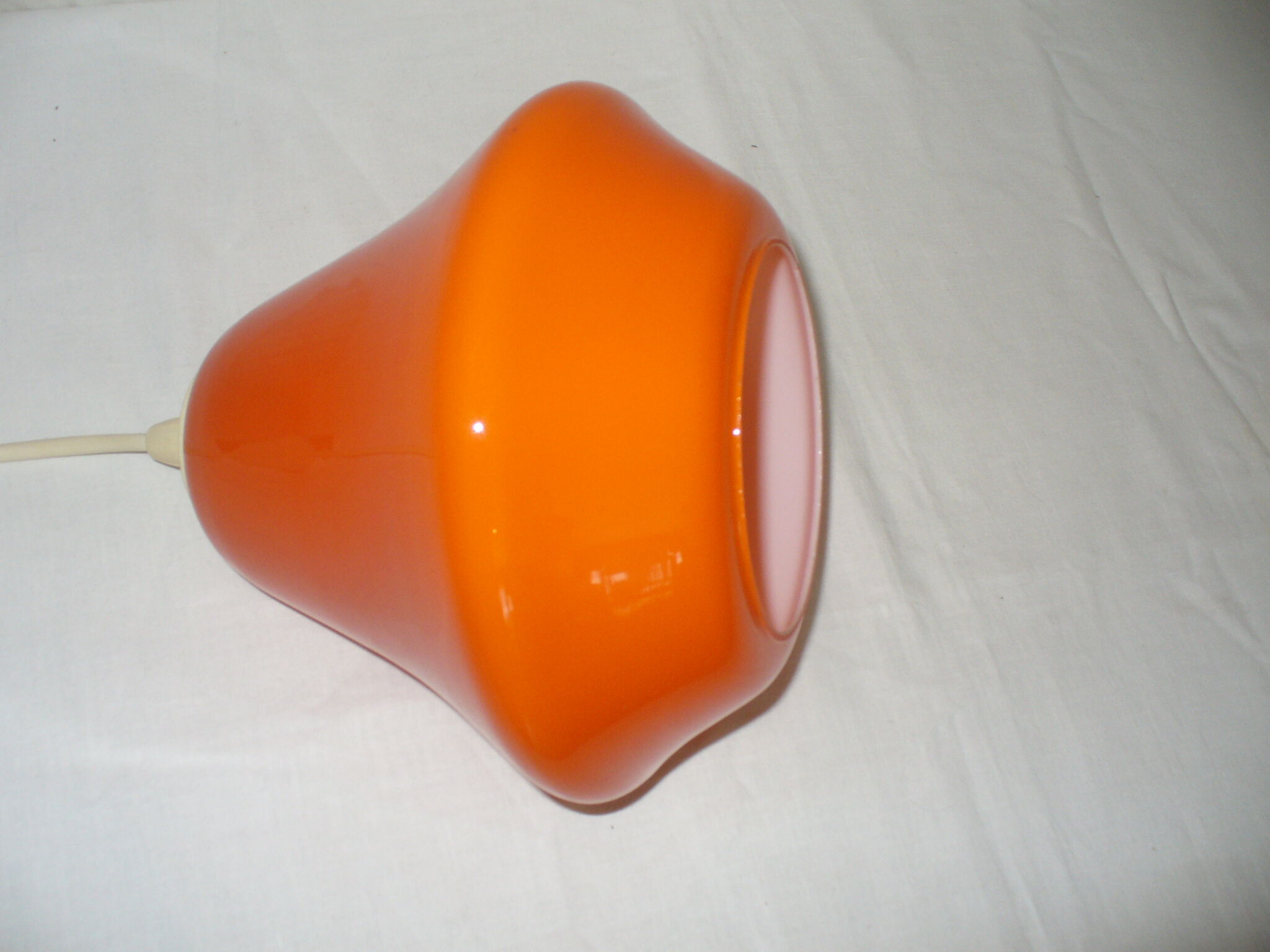 Pear suspension from the 60s - 70s