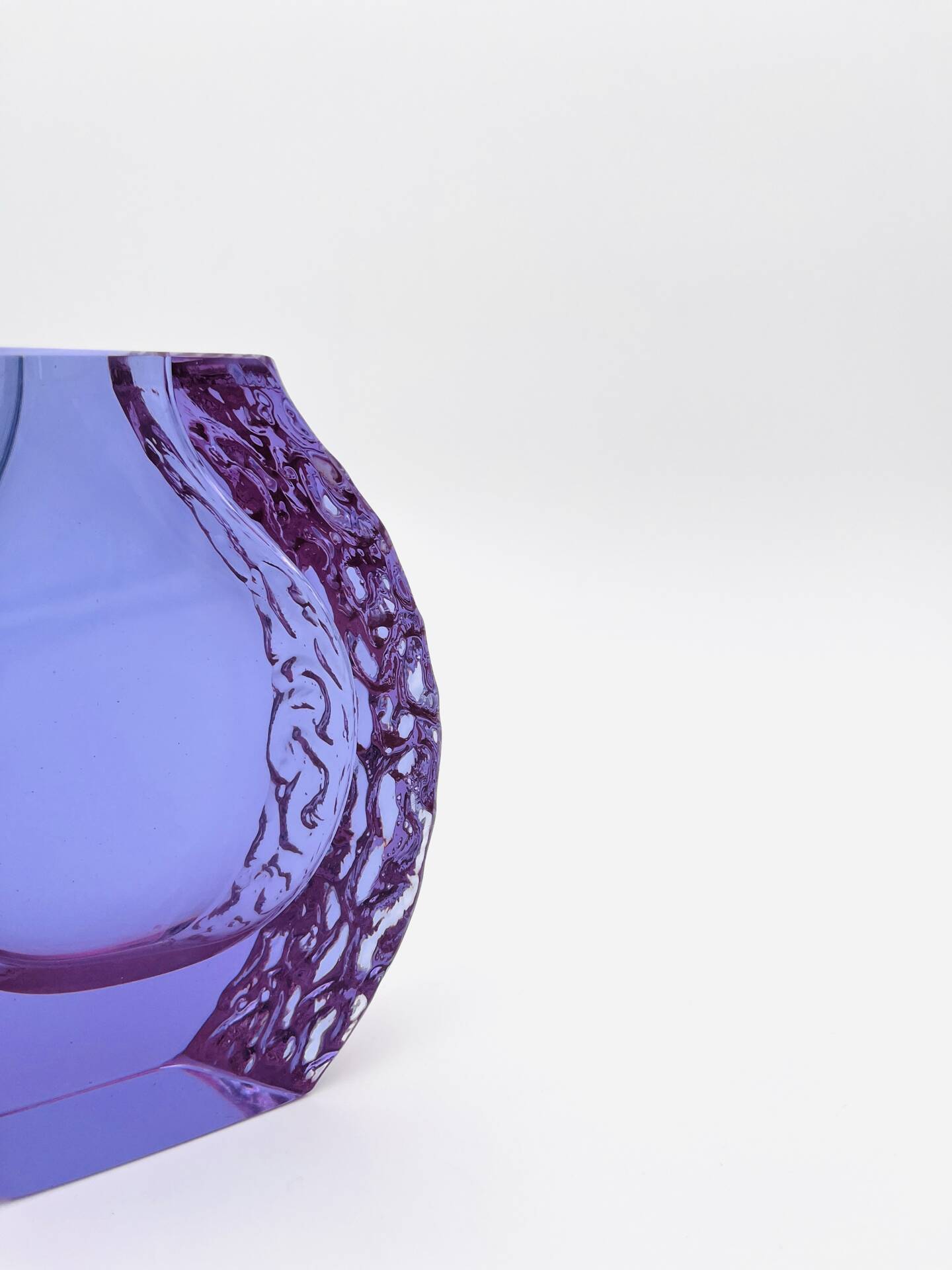 Murano Vase Alexandrite Mandruzzato Neodymium Brutalist Bark 13.5