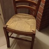 Mulched bistro chair