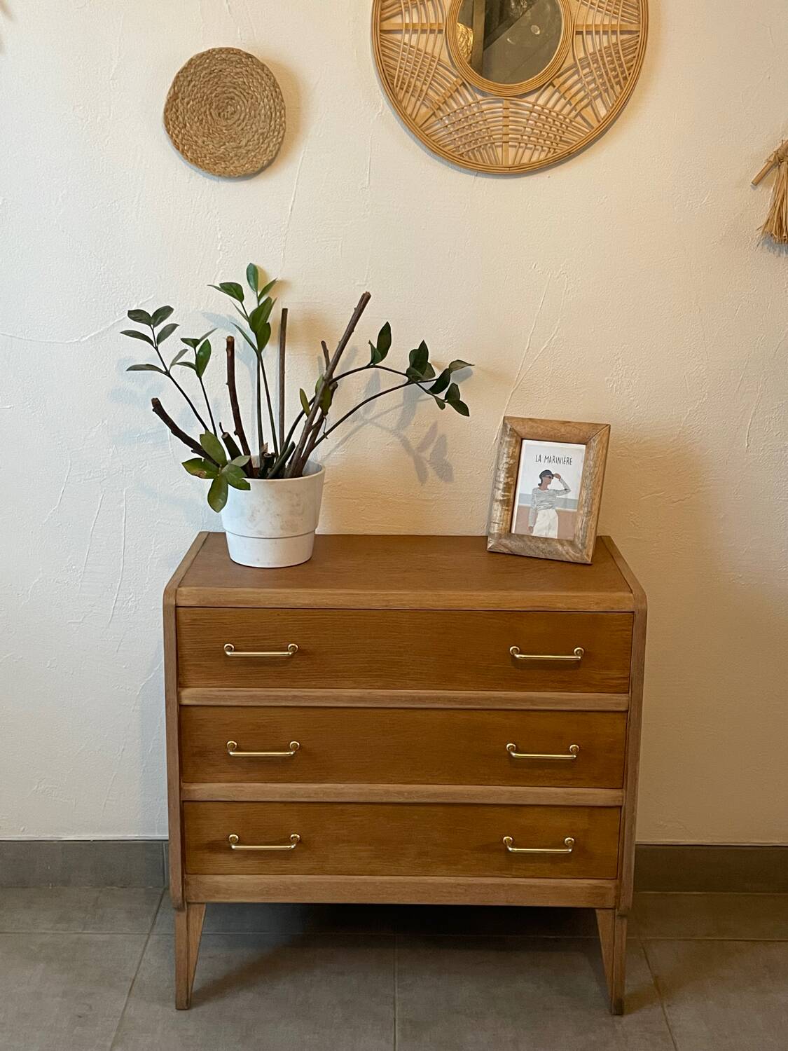 Charming vintage chest of drawers from the 1960s