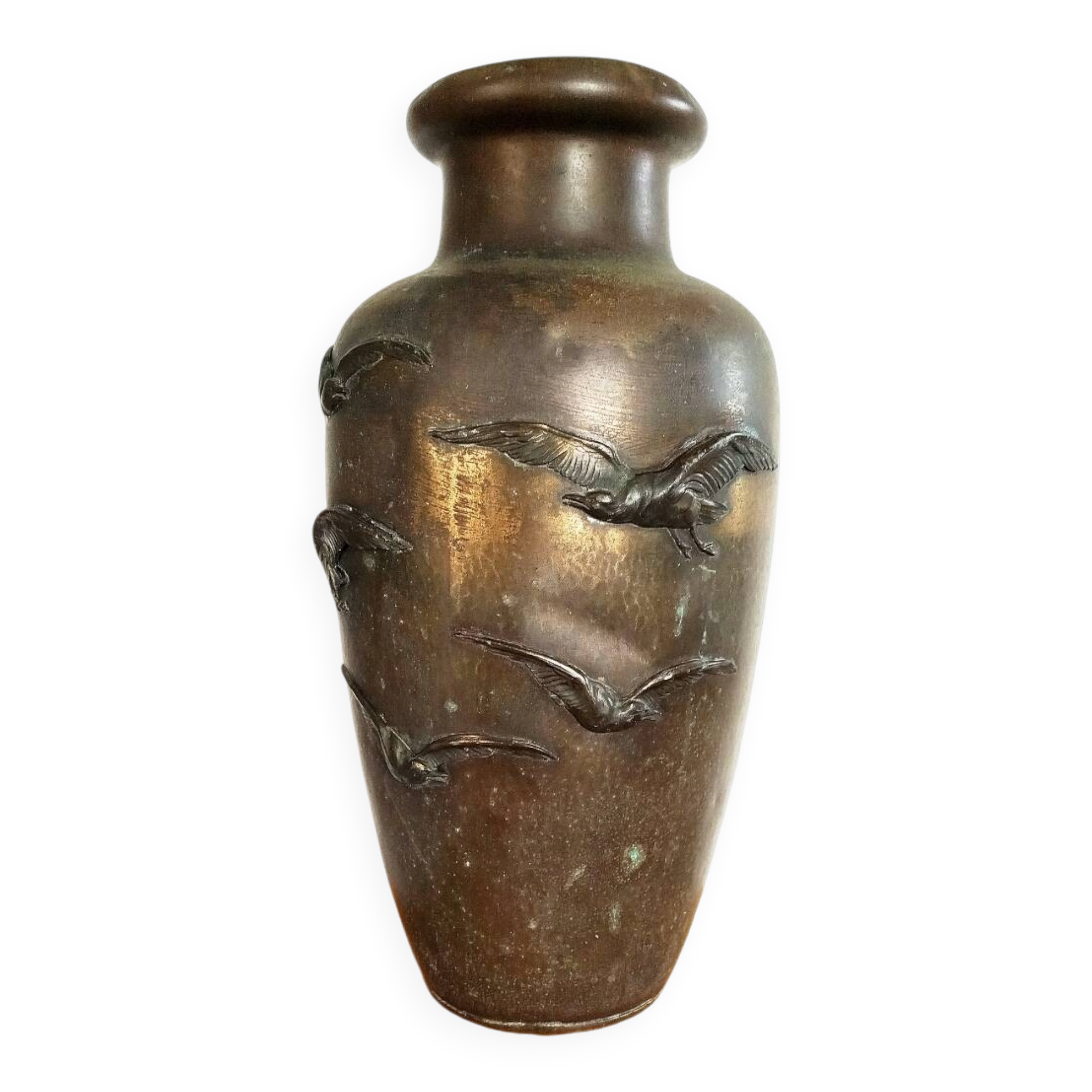 Large Art Deco vase in patinated brass, relief decoration of birds – year