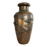 Large Art Deco vase in patinated brass, relief decoration of birds – year