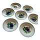 Série de 7 assiettes à dessert vintage Saint-Amand – décor Prunes et vannerie