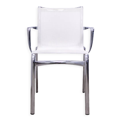 Chaise bigframe 44/440 de chez alias avec accoudoirs et résille blanche