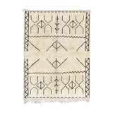 Modern Moroccan carpet white