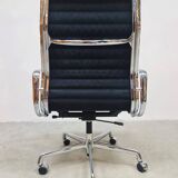 Vintage aluminum office chair EA 119 Charles and Ray Eames Vitra