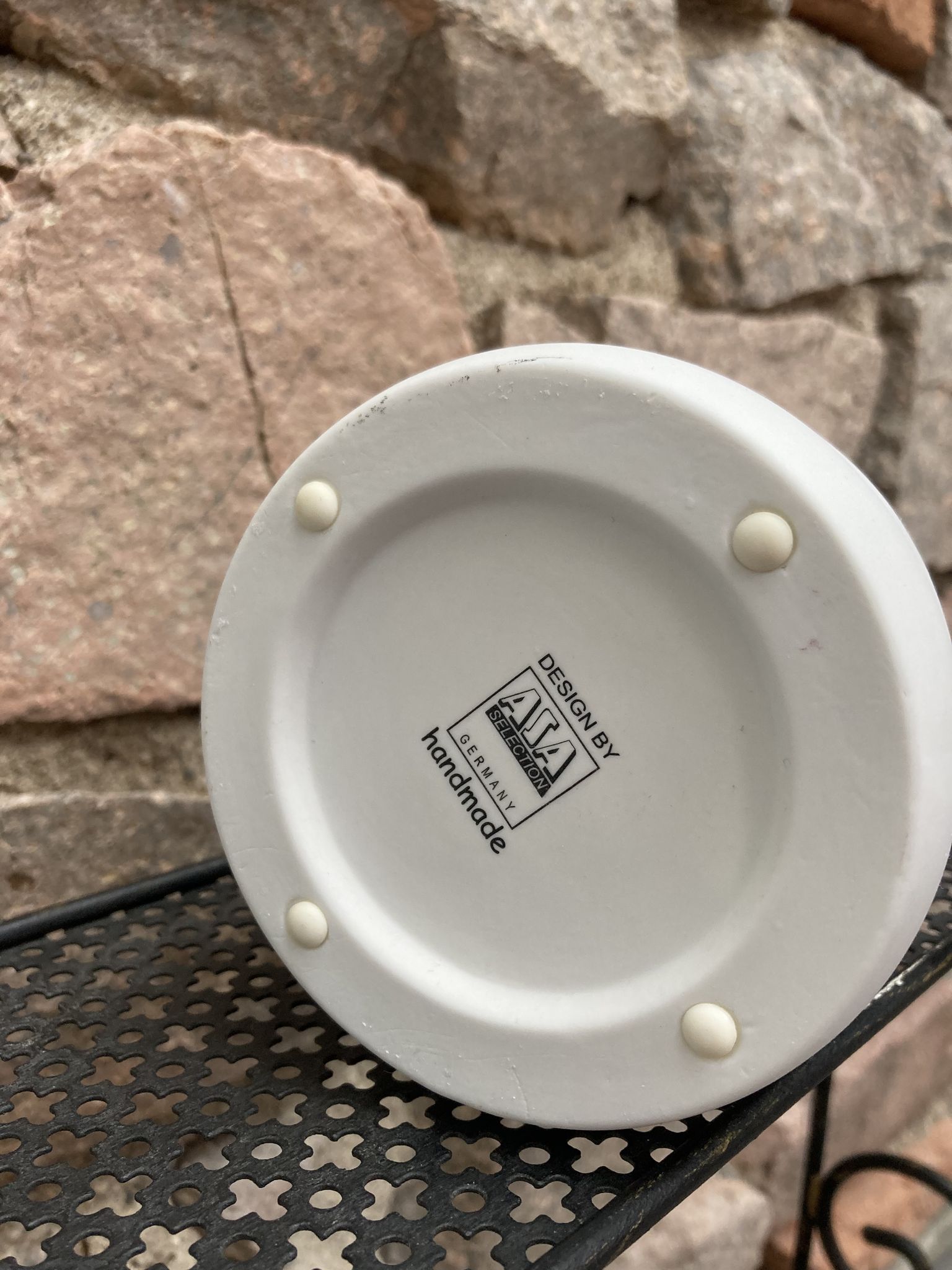 Porcelain biscuit vase