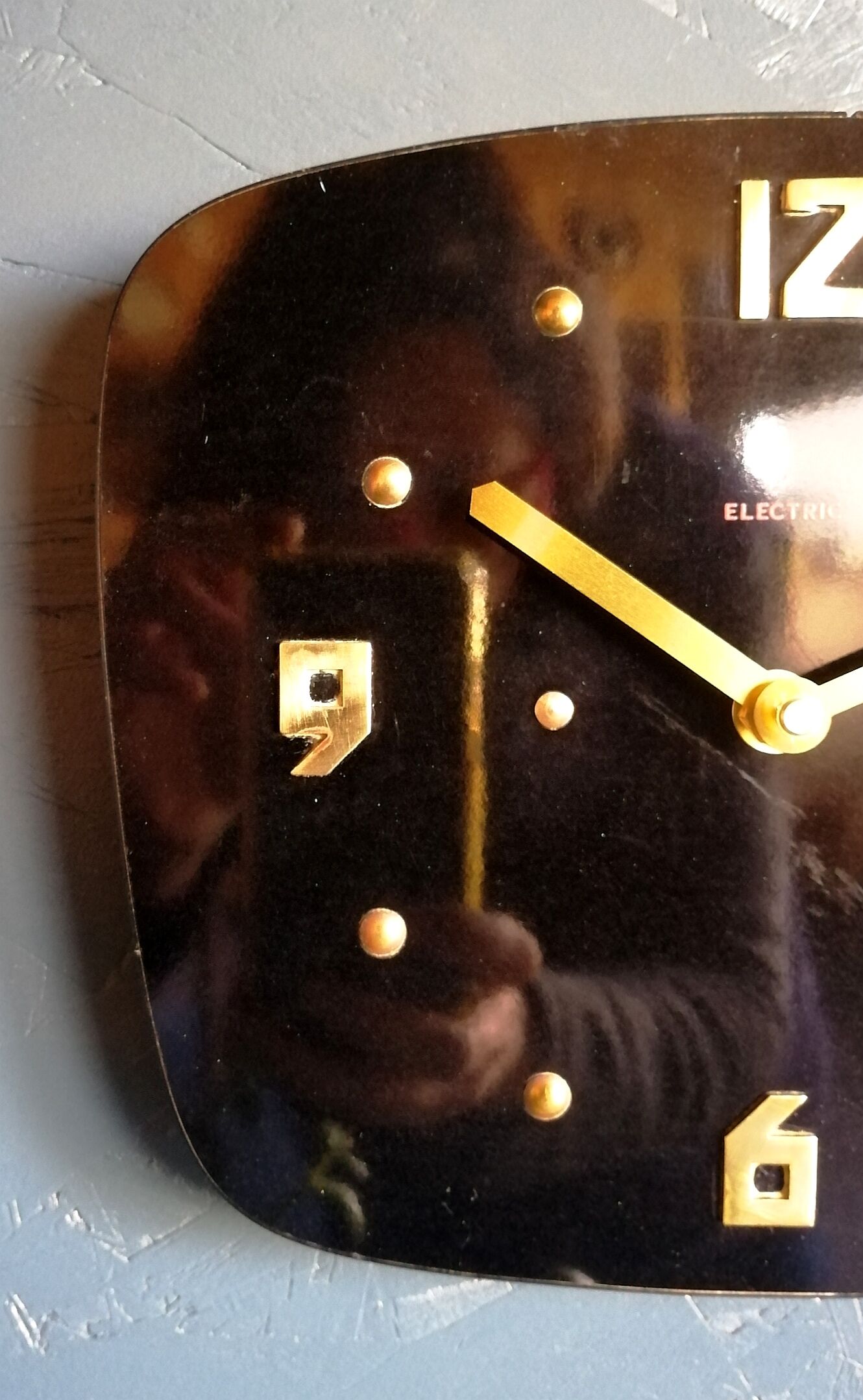 Vintage formica silent rectangular wall clock "Electric golden black"