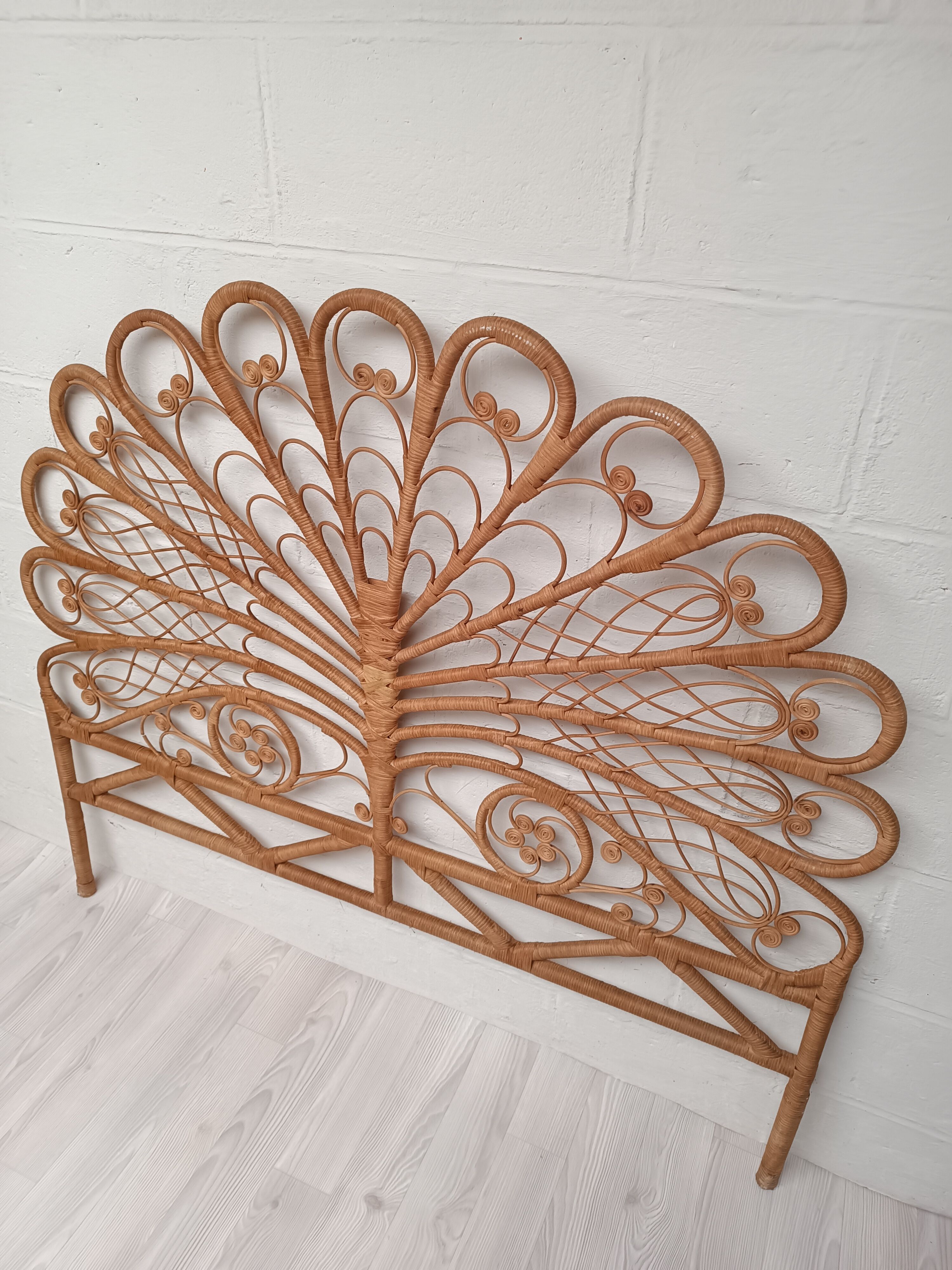 Rattan headboard 140 cm
