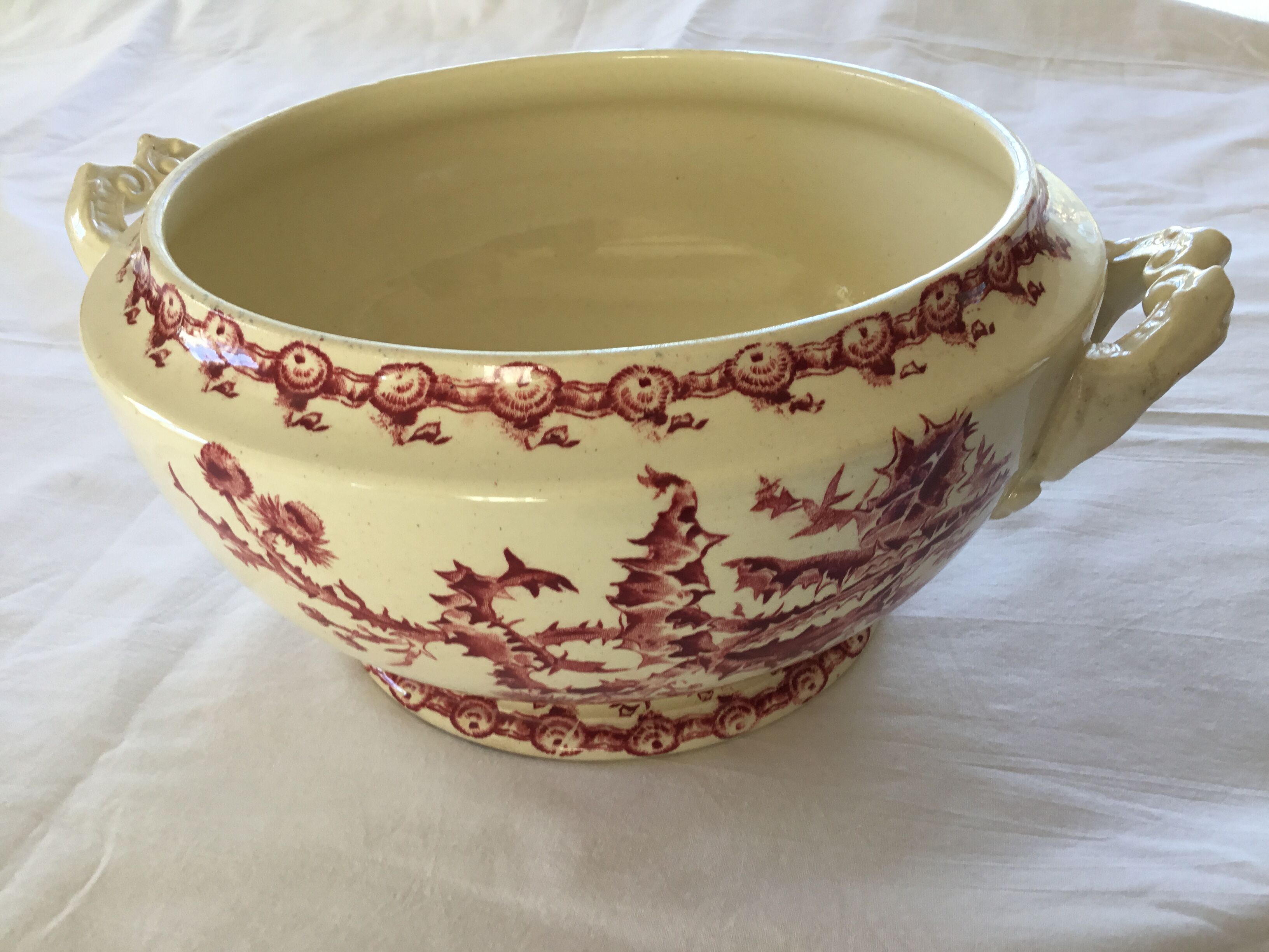 Old Gien earthenware salad