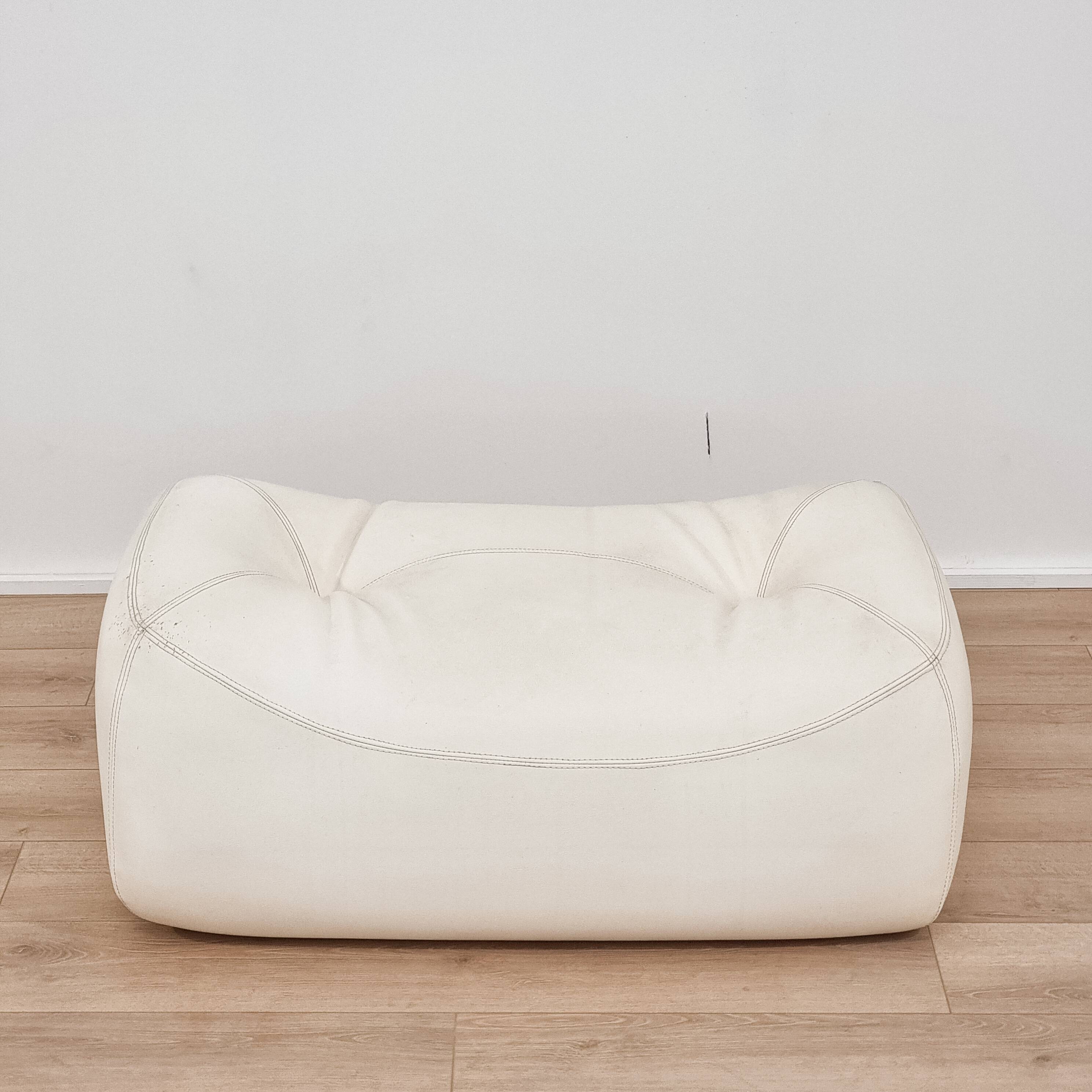 Ensemble de canapé et pouf Kali design Michel Ducaroy 1970