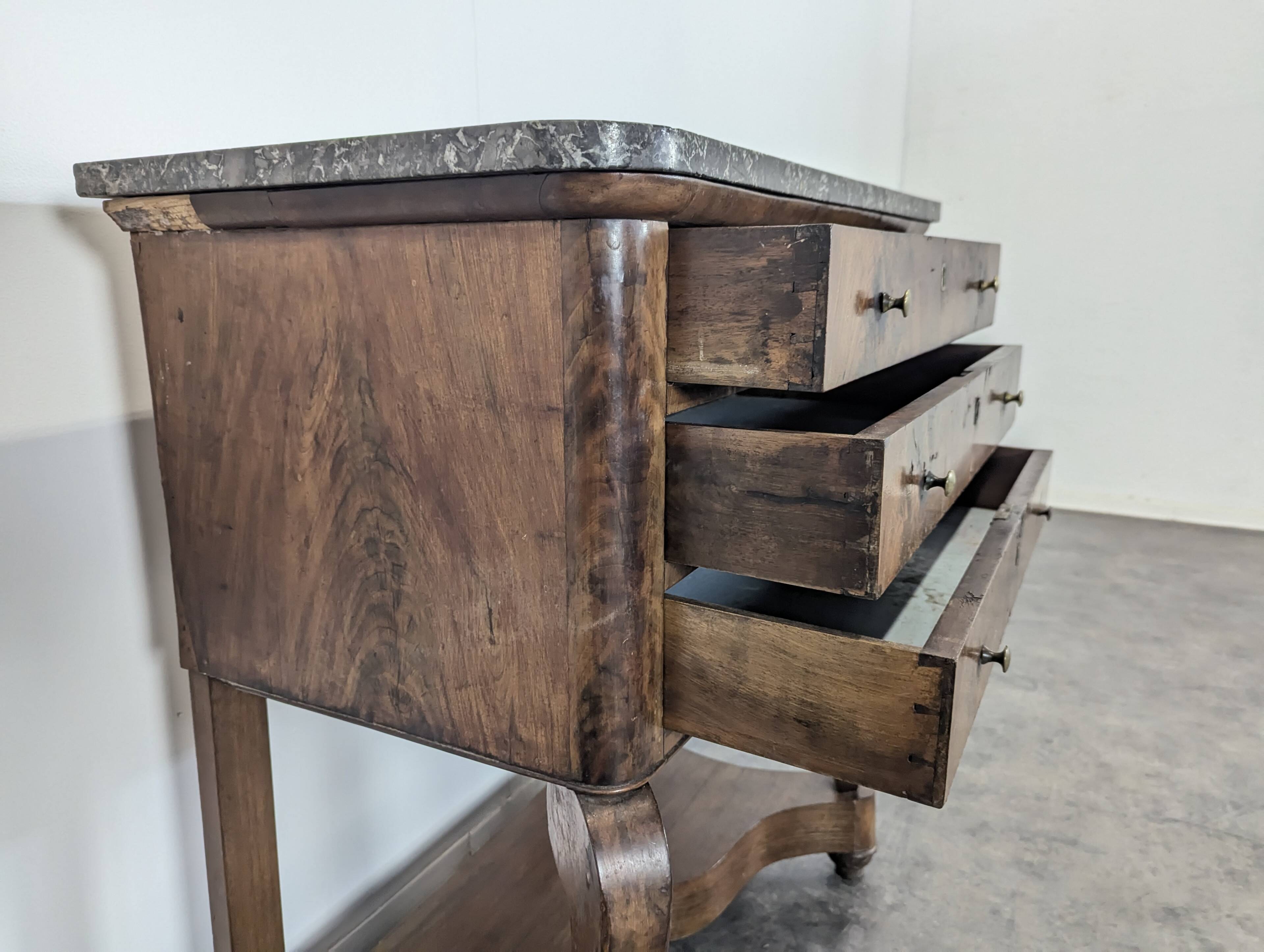 Louis Philippe period silver cabinet in flamed mahogany veneer