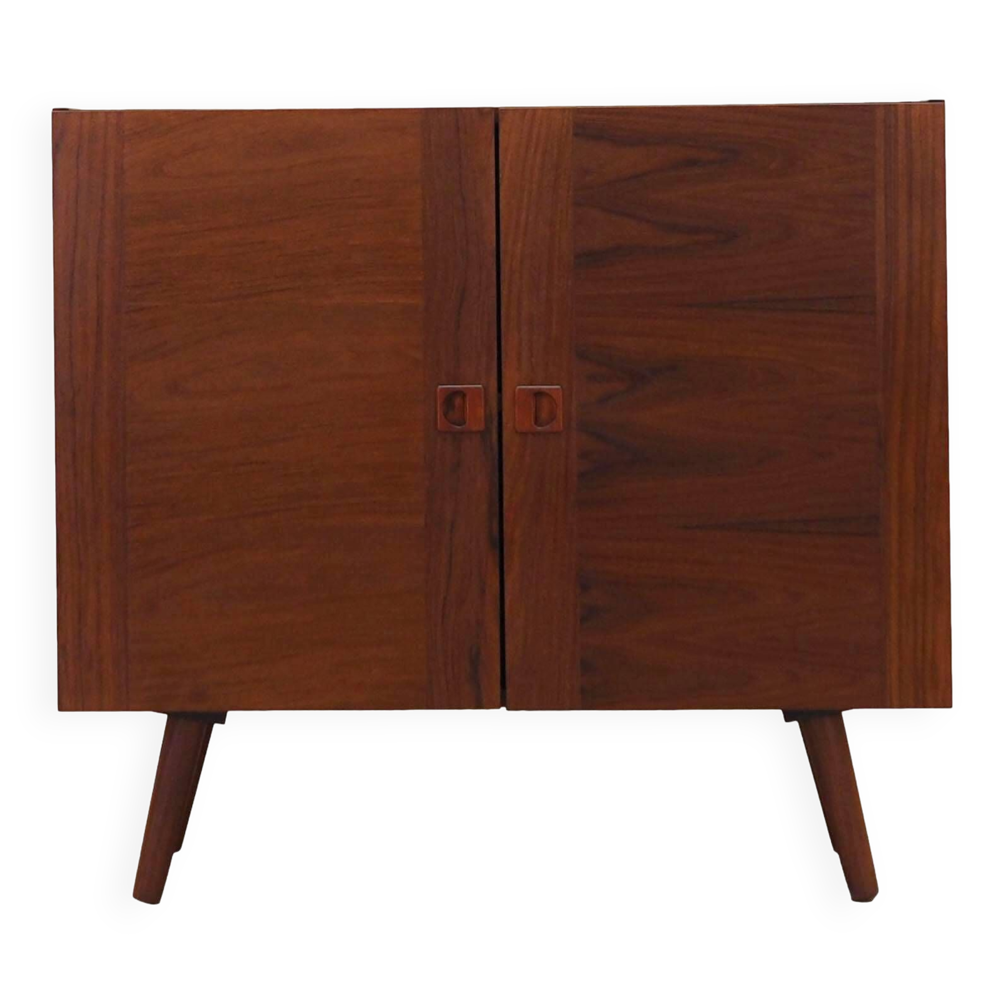Armoire en palissandre, design danois, années 1970, production : Danemark