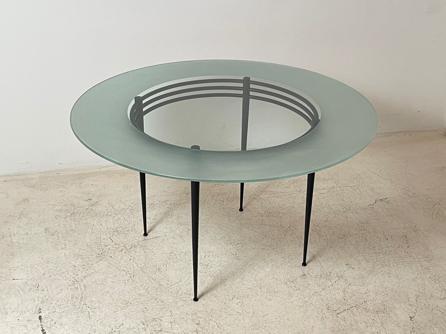Table for 6 people Atlantic by Pascal Mourgue for Artelano