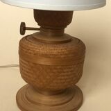 Braided wicker lamp