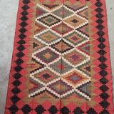 Kilim rug in jute and cotton. 150cm x 240cm