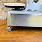 Old Lutrana grocery scale