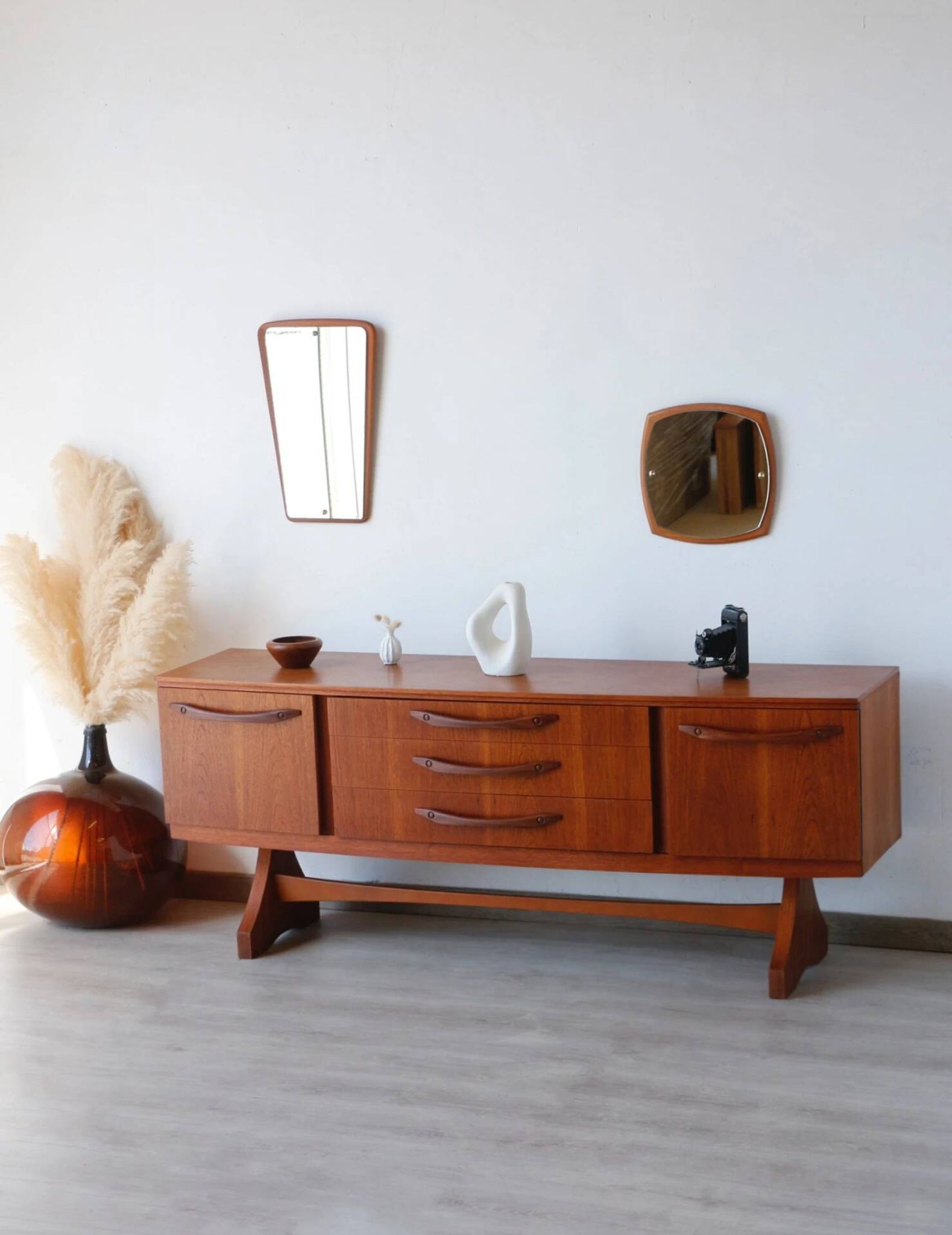 Enfilade Beautility teck | Design vintage