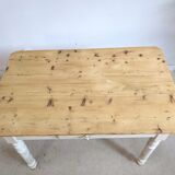Farm table