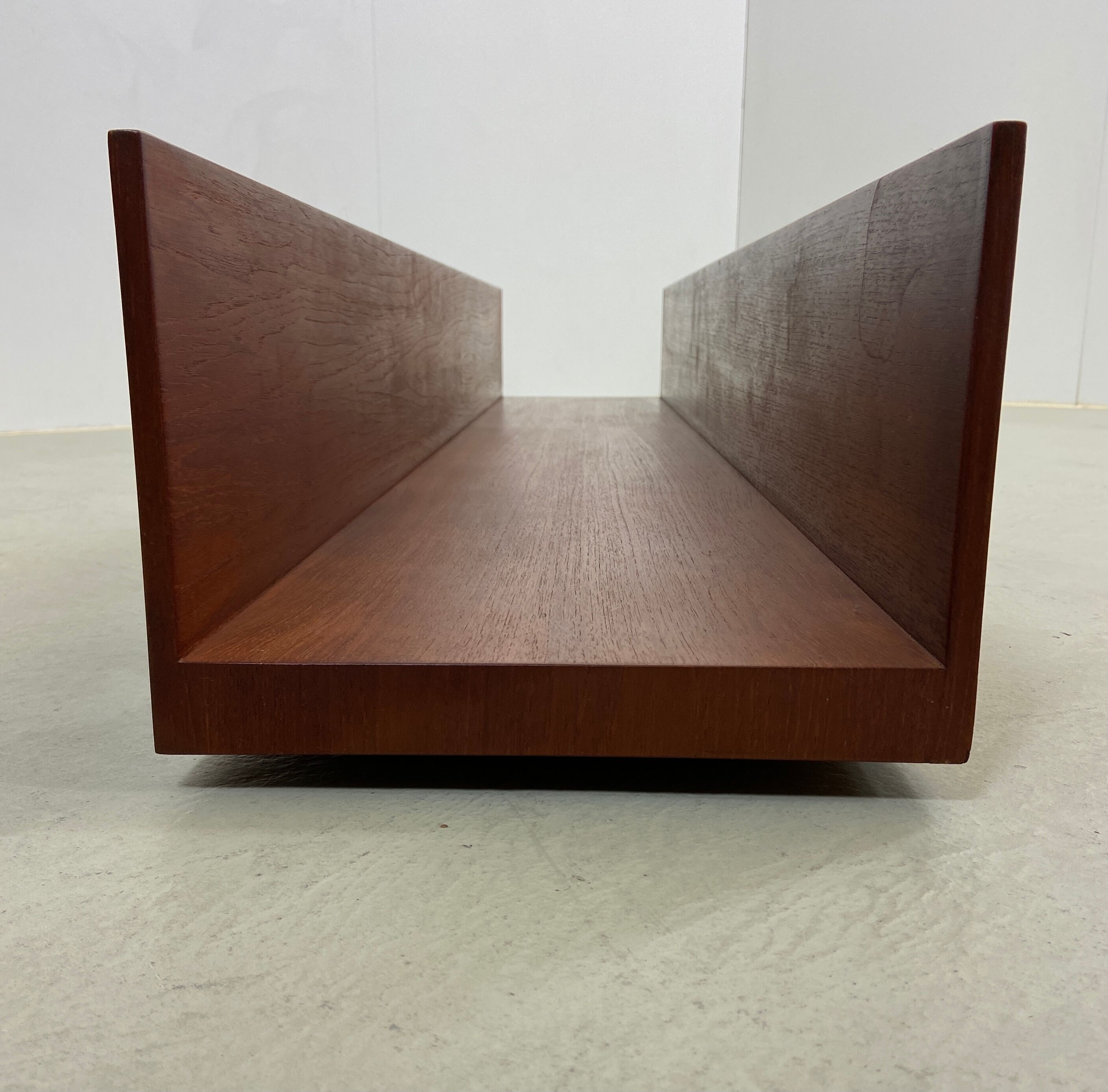 U-Wall shelf by Walter Wirz for Wilhelm Renz