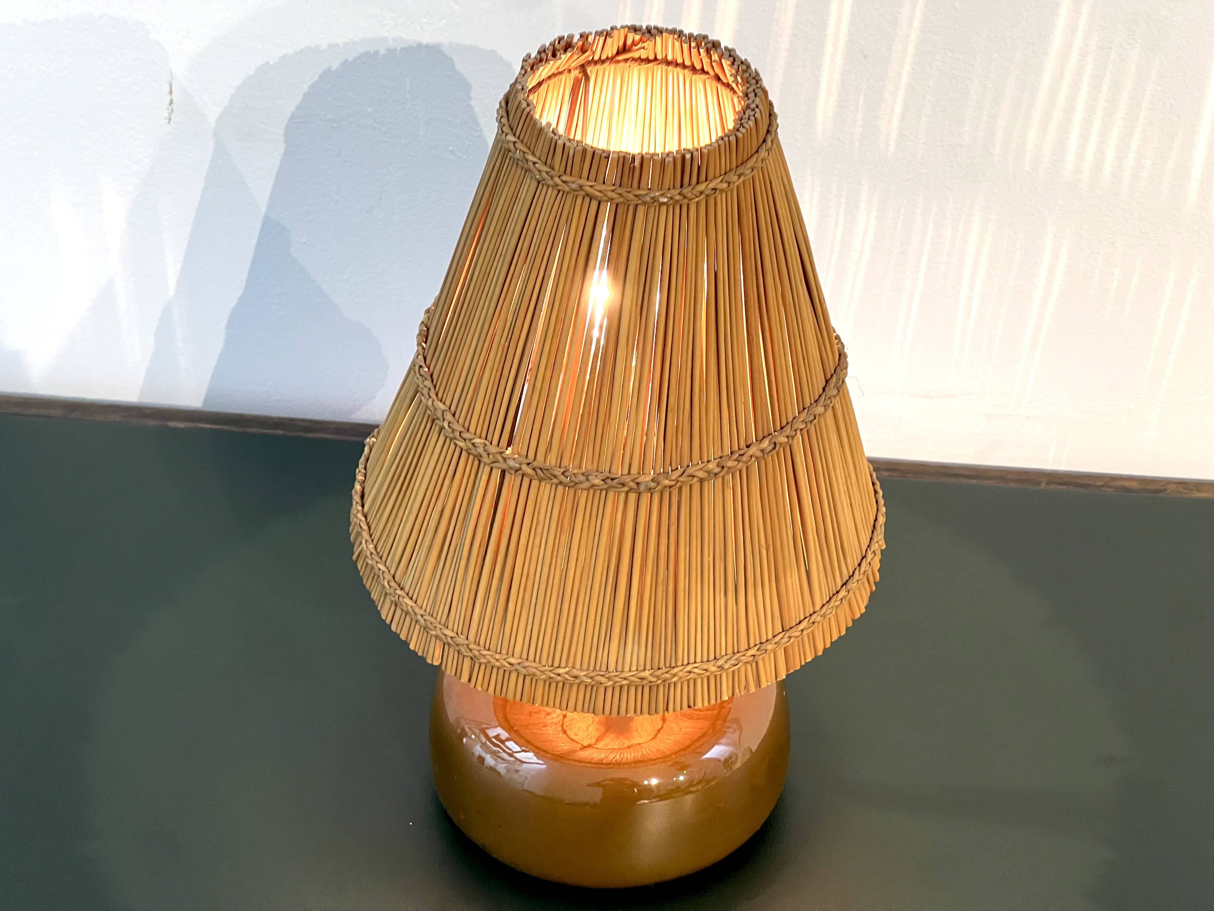 Lampe de bureau en céramique par Jacques et Dani Ruelland, circa