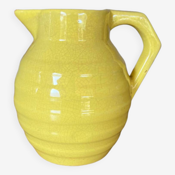 Ancien pichet en céramique jaune