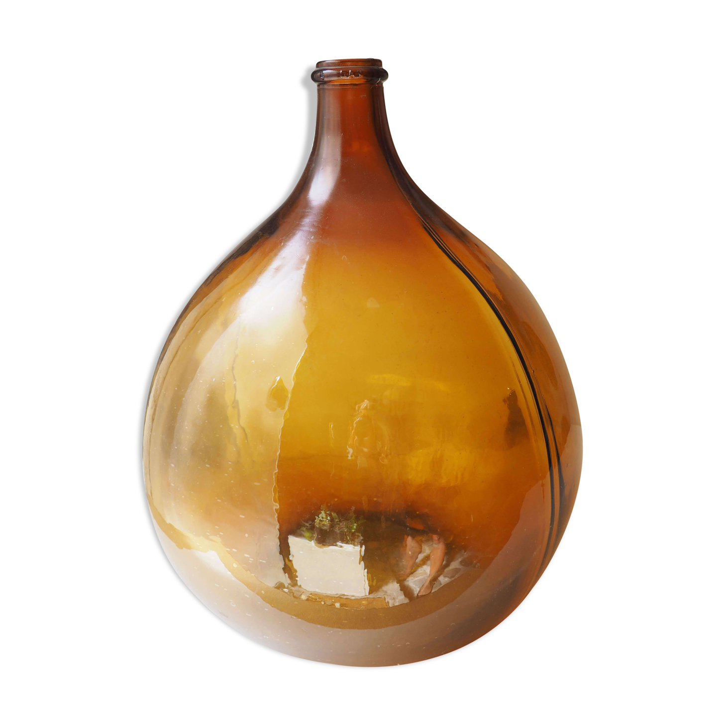 Demijohn amber