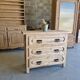 Commode ancienne en bois massif – rénovée