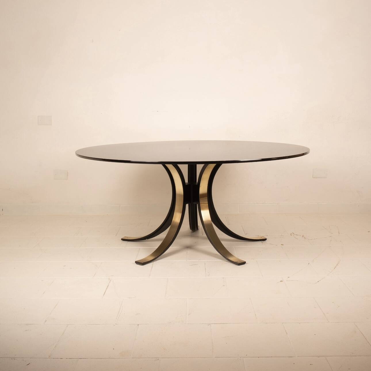 Raro Tavolo "T69 XL" di Osvaldo Borsani ed Eugenio Gerli per Tecno SPA