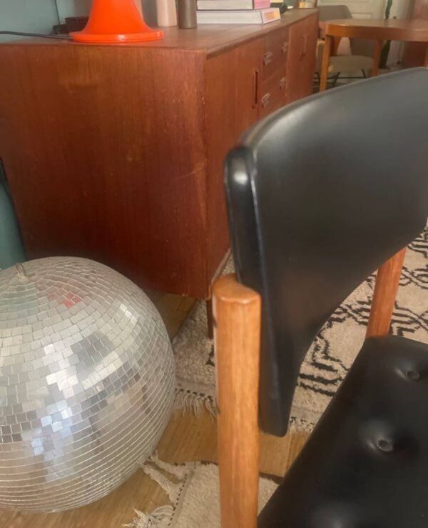 Série de 4 chaises scandinaves années 60