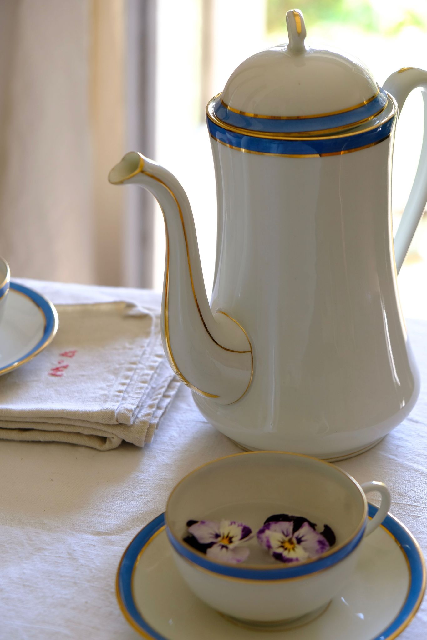 Limoges manufacture BRP fine porcelain tea service circa 1925/30