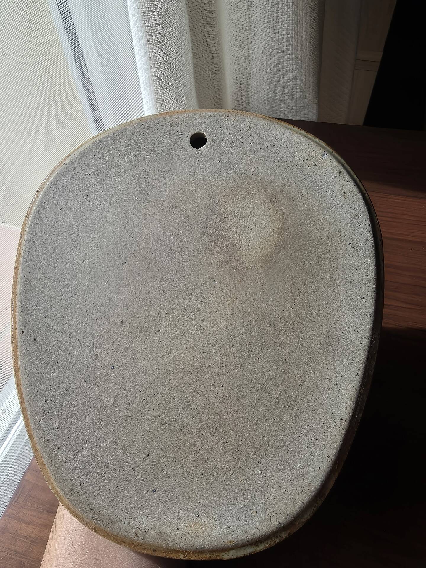Lens stone wall vase