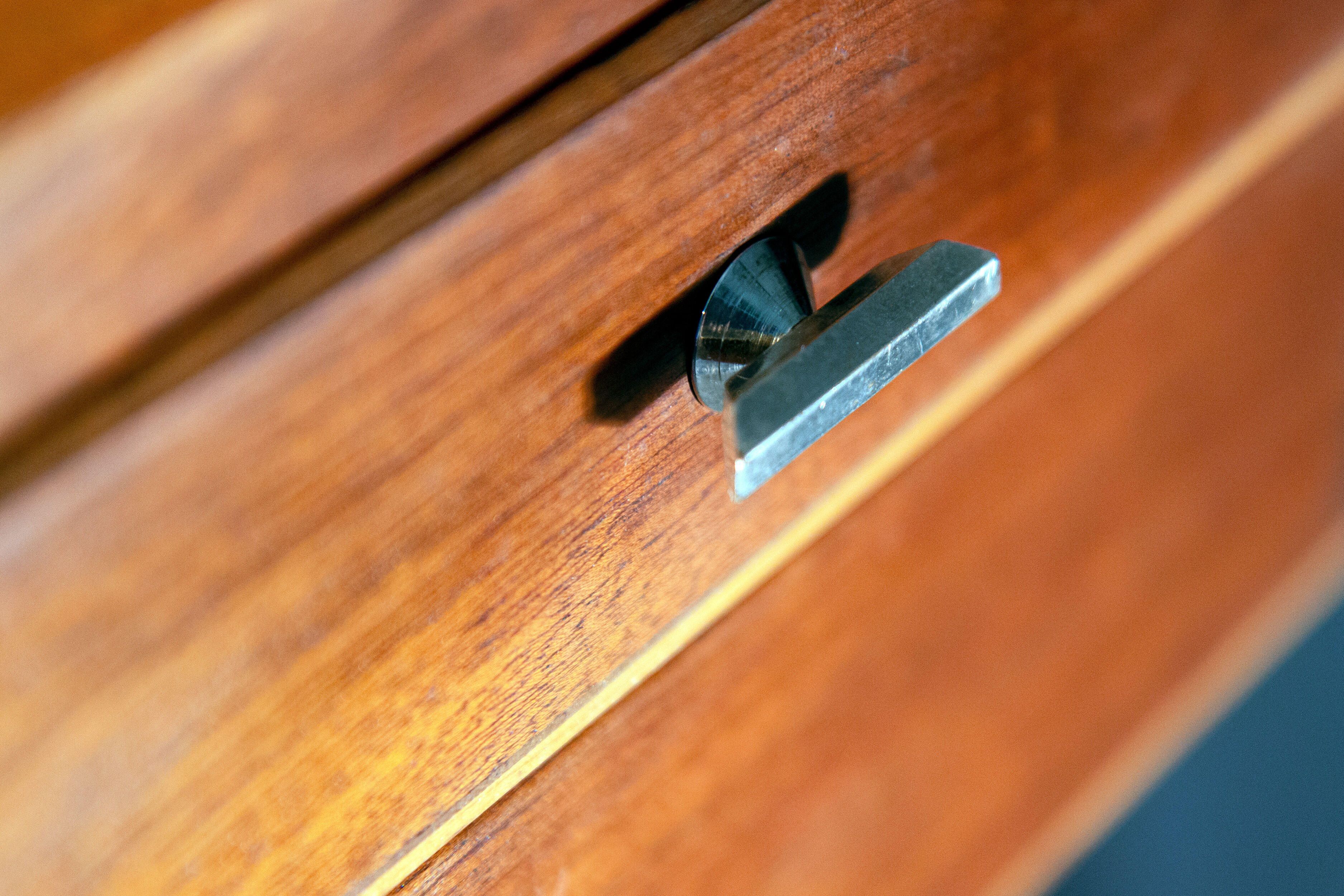 Worker, book box, compass feet, year 50-60