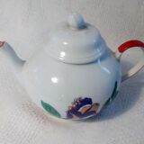 Porcelain pourer