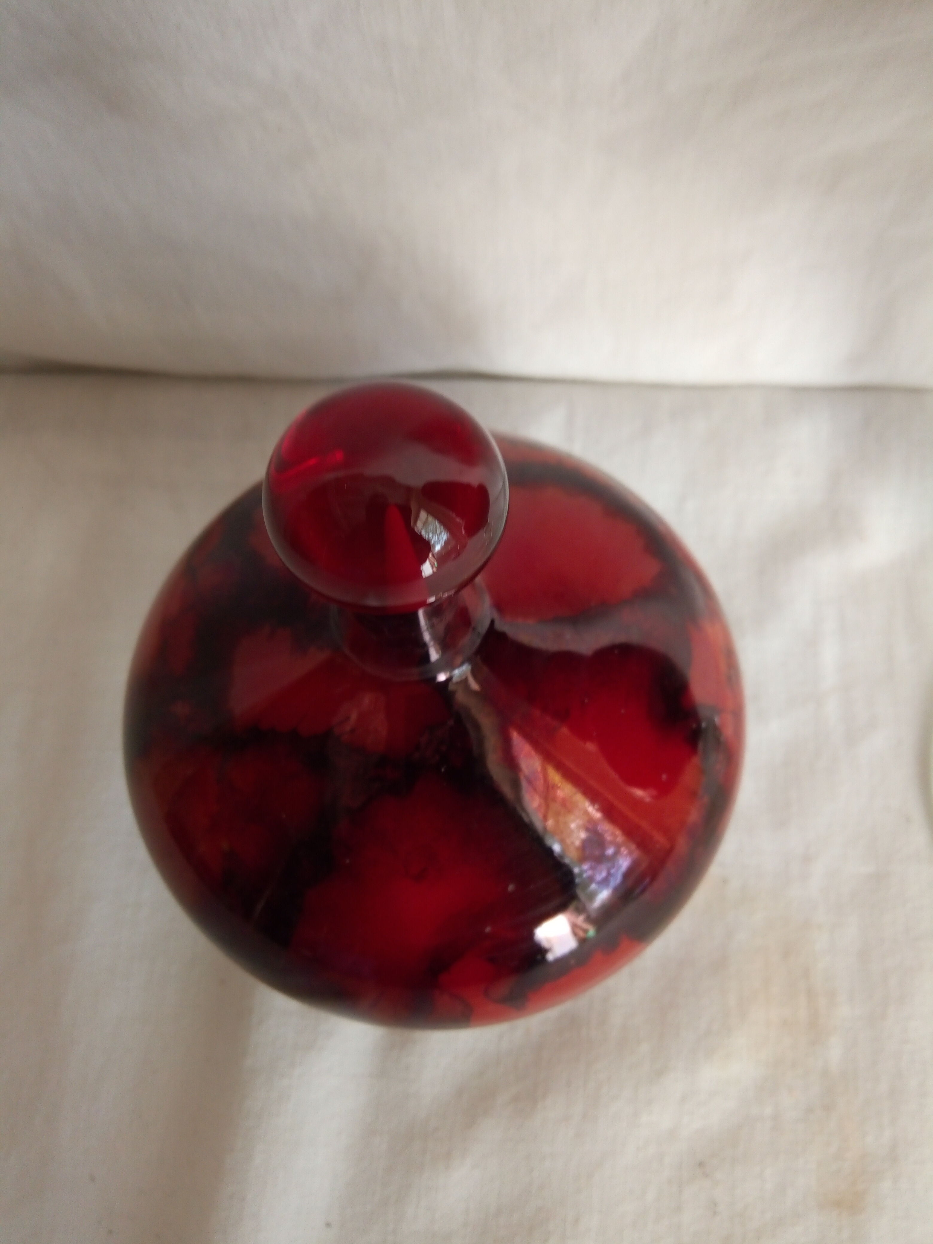 Covered pot in colored glass