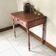Table d’appoint à tiroirs ou bureau d'enfant